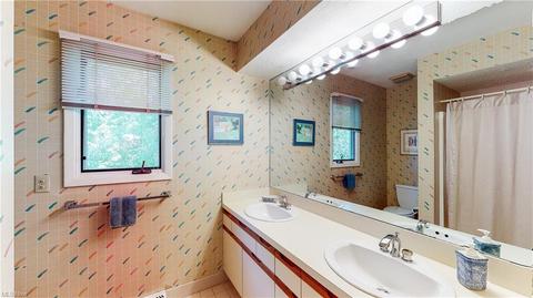 36175 Pepper Dr, Solon, OH 44139 photo 28