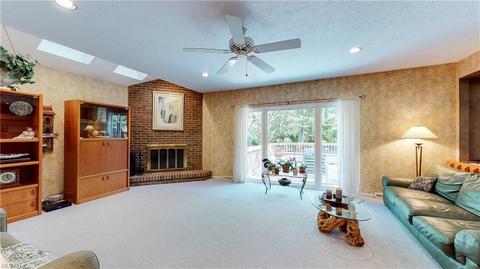 36175 Pepper Dr, Solon, OH 44139 photo 13