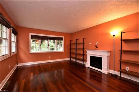 621 N Willow St, Kent, OH 44240 photo 9