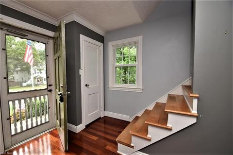 621 N Willow St, Kent, OH 44240 photo 3