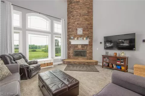 7311 Grindle Rd, Wadsworth, OH 44281 photo 8
