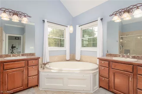 7311 Grindle Rd, Wadsworth, OH 44281 photo 13