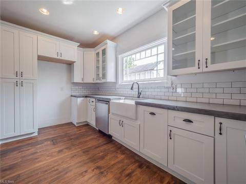26 Pleasant St, Wakeman, OH 44889 photo 6