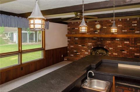 1214 Wicklow Way NW, Canton, OH 44708 photo 8