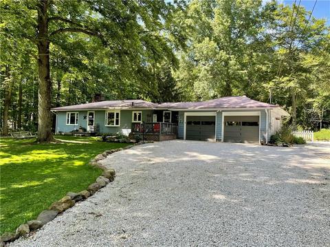 2121 Blake Rd, Wadsworth, OH 44281 photo 1