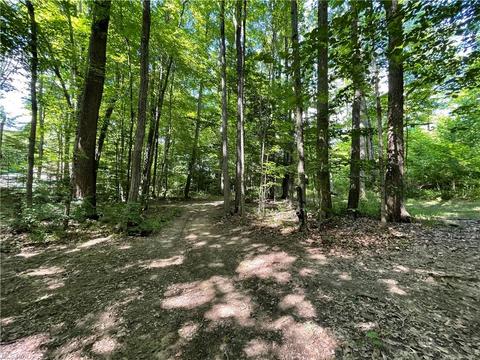 2121 Blake Rd, Wadsworth, OH 44281 photo 3