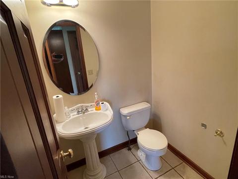 7977 Giddings Rd, Rootstown, OH 44272 photo 6
