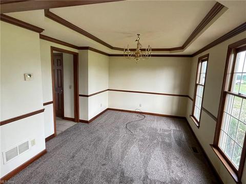 7977 Giddings Rd, Rootstown, OH 44272 photo 5