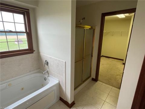 7977 Giddings Rd, Rootstown, OH 44272 photo 16