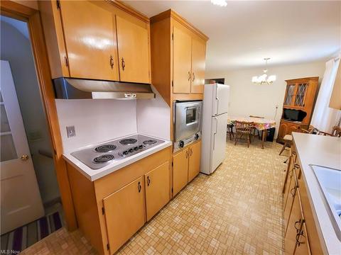 425 Ambrose Ave NW, Canton, OH 44708 photo 15