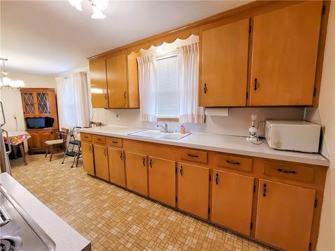 425 Ambrose Ave NW, Canton, OH 44708 photo 16