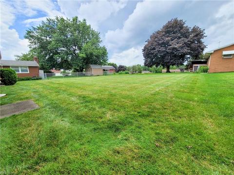 425 Ambrose Ave NW, Canton, OH 44708 photo 4