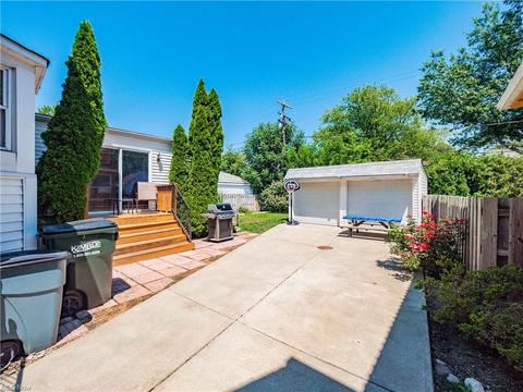 65 E 213 St, Euclid, OH 44123 photo 32