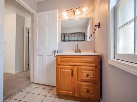 65 E 213 St, Euclid, OH 44123 photo 21