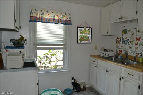 4507 Maplecrest Ave, Parma, OH 44134 photo 11