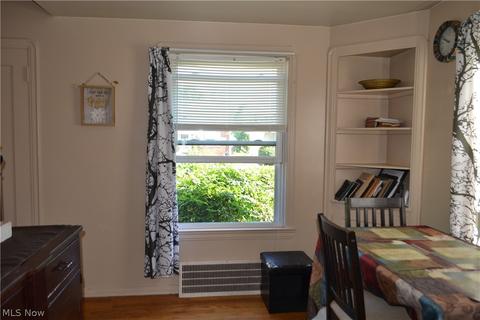 4507 Maplecrest Ave, Parma, OH 44134 photo 7