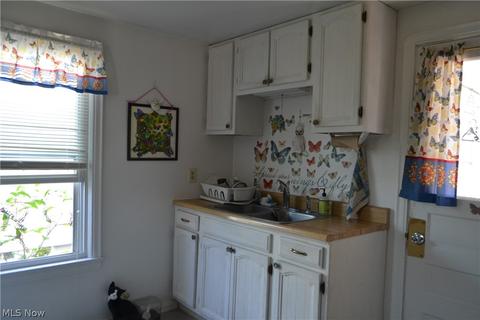4507 Maplecrest Ave, Parma, OH 44134 photo 16