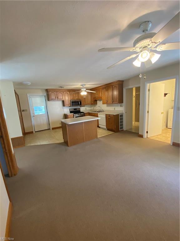  745 S Walnut St, Orrville, OH 44667 photo 9