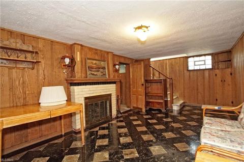 105 E 207th St, Euclid, OH 44123 photo 26