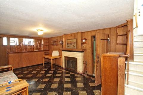 105 E 207th St, Euclid, OH 44123 photo 25