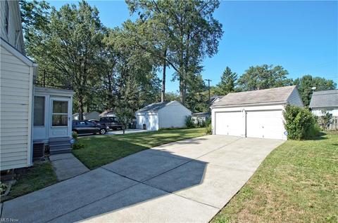105 E 207th St, Euclid, OH 44123 photo 33