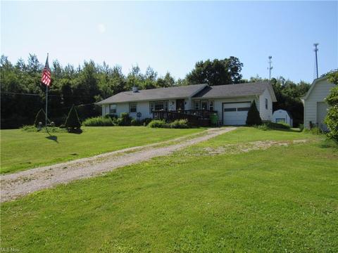 1991 Austinburg Rd, Ashtabula, OH 44004 photo 2