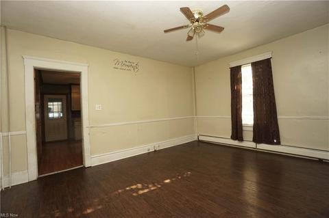 215 E Summit St, Alliance, OH 44601 photo 10