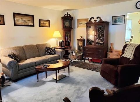 614 Ricksecker St, Dover, OH 44622 photo 13