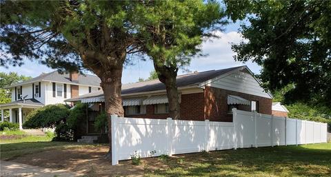 614 Ricksecker St, Dover, OH 44622 photo 3
