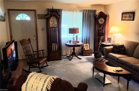 614 Ricksecker St, Dover, OH 44622 photo 12