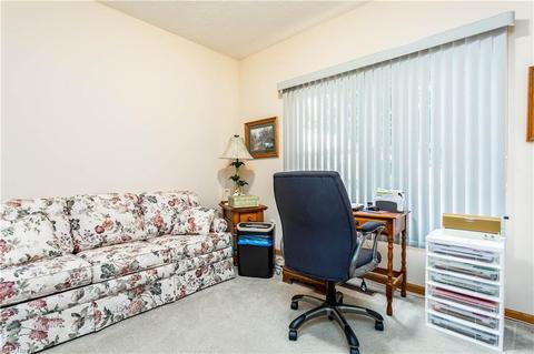 314 Stonehedge Dr, Elyria, OH 44035 photo 5