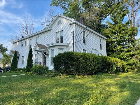 111 E Main St, Canfield, OH 44406 photo 2