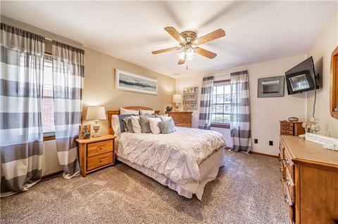 31715 Royalview Dr, Willowick, OH 44095 photo 11