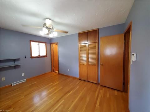 4100 Kenyon Ave, Lorain, OH 44053 photo 17