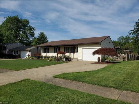 4100 Kenyon Ave, Lorain, OH 44053 photo 2