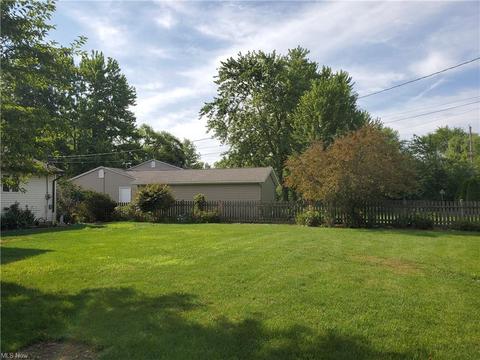 4100 Kenyon Ave, Lorain, OH 44053 photo 10
