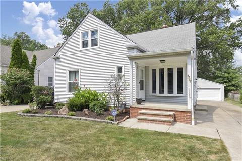 1722 Lorimer Rd, Parma, OH 44134 photo 1