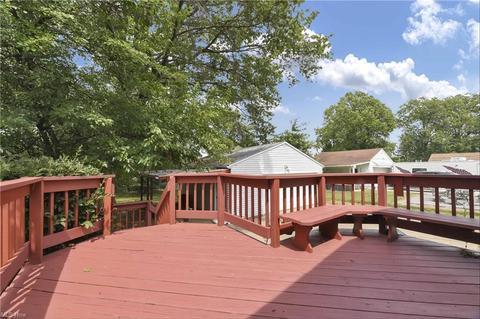 1722 Lorimer Rd, Parma, OH 44134 photo 7