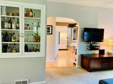 9825 Thwing Rd, Chardon, OH 44024 photo 8