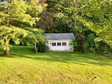 9825 Thwing Rd, Chardon, OH 44024 photo 31