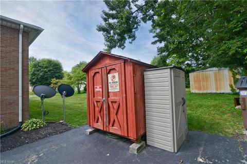 455-457 Eighth St, Struthers, OH 44471 photo 18