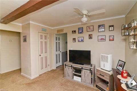 455-457 Eighth St, Struthers, OH 44471 photo 31