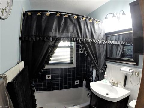 4773 Forest Rd, Mentor, OH 44060 photo 12