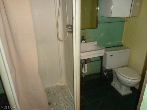 2806 Lucerne Ave, Parma, OH 44134 photo 21