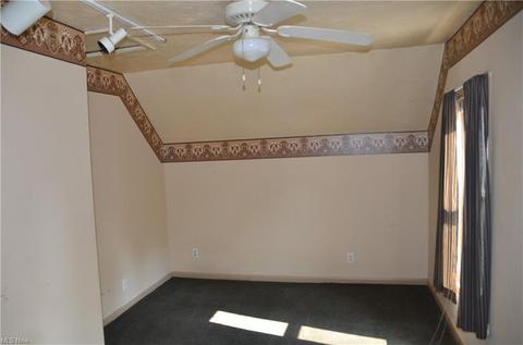 2248 River Rd, Willoughby Hills, OH 44094 photo 9