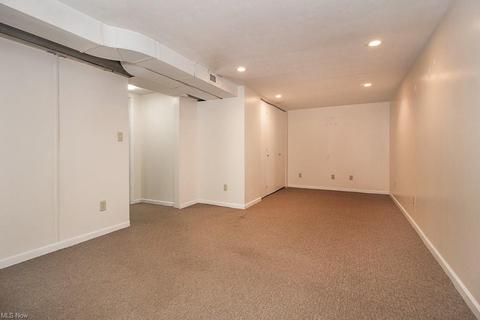 21 E Lowell Ave, Akron, OH 44310 photo 25