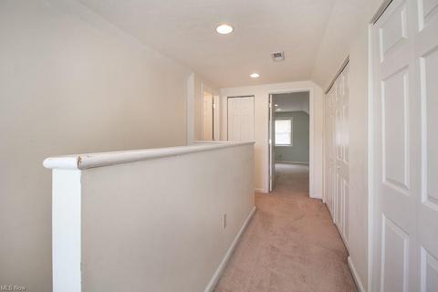 21 E Lowell Ave, Akron, OH 44310 photo 24