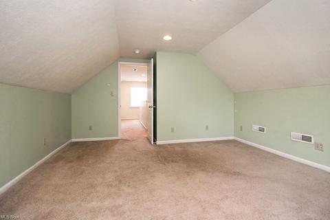 21 E Lowell Ave, Akron, OH 44310 photo 19