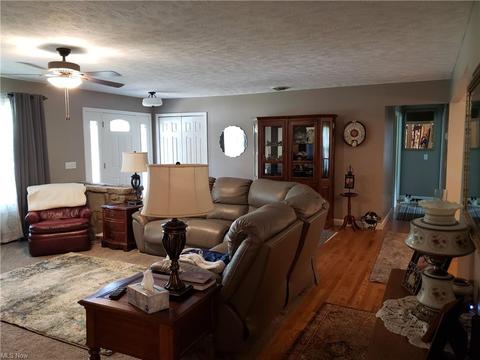 11599 Thwing Rd, Munson, OH 44024 photo 6