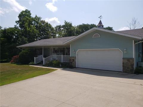 11599 Thwing Rd, Munson, OH 44024 photo 2